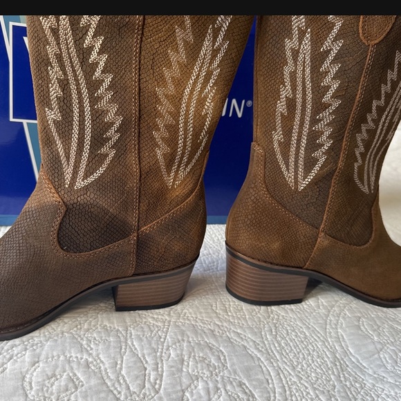 6.5 women cowgirl boots - Picture 1 of 3